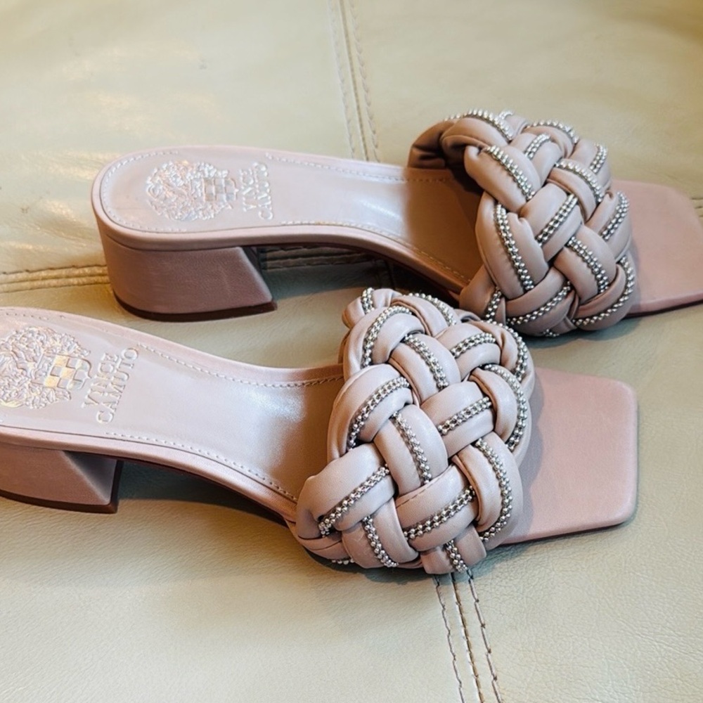 VINCE CAMUTO Sandos Block Heel Sandal sz 7.5 Barely Worn - Picture 6 of 6